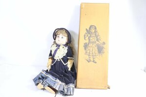 [to pair ]CE686CAA95 COLLECTOR'S COLLECTION DOLL CD-100 bisque doll doll collectors collection 