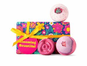 LUSH ブルーミングビューティフル　 バスボム 入浴剤 バスソルト ギフトセット ギフト お風呂用