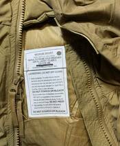 ★初見, デッドストック, NWT, 新品未使用 米軍実物ECWCS 最需要人気サイズ US Government Issue GEN3 Level7 Parka Coyote498 M-Short_画像6