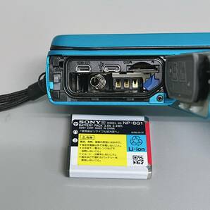 通電OK ソニー HDR-GW77 ハンディカム デジタルHDビデオカメラレコーダー ブルー バッテリー 充電器 純正ストラップ付きの画像5