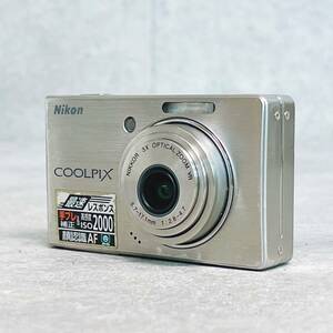 ニコン COOLPIX S500 クールピクス シルバー デジタルカメラ バッテリー付き 