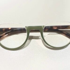 オシャレ　老眼鏡　＋1.0 ブルーライトカットレンズ使用　ソフトケース付き　アンダーリム　リーディンググラス　バネ丁番　グリーン