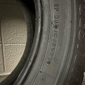 新品 ブリヂストン ブリザック BRIZZAK VRX スタッドレスタイヤ 205/60R16 製造2023年 ステップワゴン VOXY NOHAの画像8