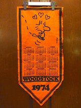 ビンテージ70's●WOODSTOCKフェルトバナーカレンダー1974オレンジ●240322c7-sign 1970sスヌーピーSNOOPYピーナッツタペストリー_画像1