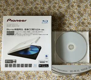 used♪pioneer パイオニア BD/DVD/CD ライター (BDR-XD07W)とsony BD-RE XL100GB 1枚セット