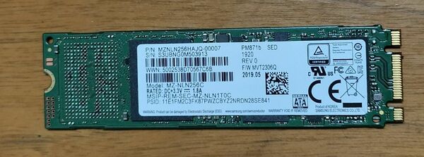 SAMSUNG M.2 SATA SSD 256GB MZ-NL N256C SSD