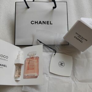 シャネル　オリジナル非売品ミラー ココマドモアゼルオードパルファム　1.5ml CHANEL