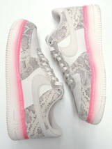 ★ 美品 27.5cm ナイキ NIKE WMNS AIR FORCE 1 '07 LX SNAKESKIN OUR FORCE DV1031-030 エアフォース1 40周年記念 スネーク スキン 蛇_画像3