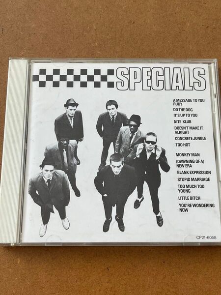 THE SPECIALS/SPECIALS