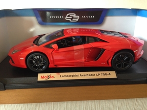 ラスト 希少 レア Maisto マイスト 1/18 Lamborghini Aventador LP 700-4 赤 ランボルギーニ