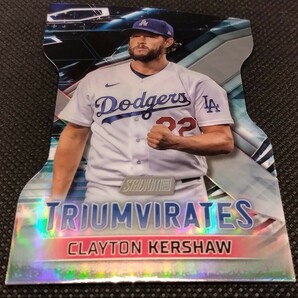 ベッツ フリーマン カーショウ 3枚セット 【2023 TOPPS STADIUM CLUB TRIUMVIRATES T-22 & T-23 & T-24】 ドジャース 三頭政治の画像10