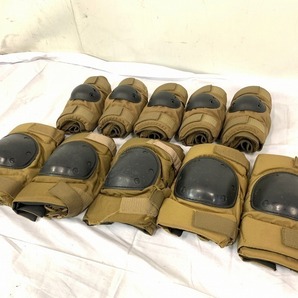 【米軍放出品】☆B.P.E エルボーパッド ニーパッド 5セット Sサイズ ミリタリー サバゲー カラー(黒) (100)☆CC29Aの画像1