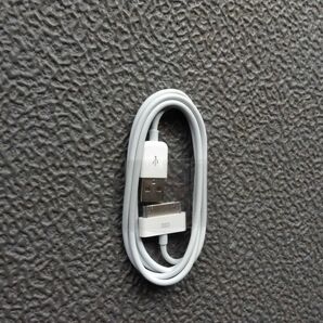 【新品】Apple　30ピン- USBケーブル（Dock-USBケーブル）