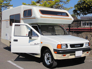  Isuzu Rodeo Yokohama motor sales made camper Rodeo 28T micro Mini motor Home . family . please!!