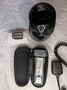 BRAUN ブラウン Series7 タイプ5696 電気シェーバー　髭剃り 洗浄機、社外新品替刃