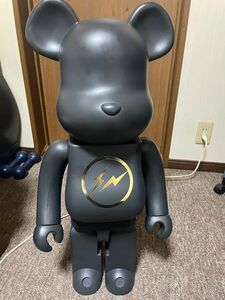 ベアブリック　フラグメント　デザイン　1000% 外箱付き　中古品　BE@RBRICK fragment design