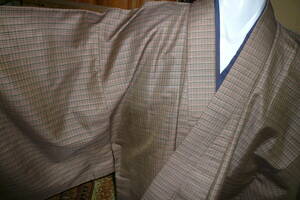 男性　お誂え　袷　茶系　チェック　着物　中古　身丈　140　裄　63　正絹　木綿