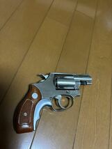 1円スタート　Smith ＆ WESSON スミス＆ウェッソン 38 S.＆W.SPL モデルガンKOKUSAI 写真にて判断お願い致します。　弾あり　現状品_画像2