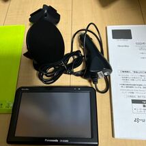 Panasonic Gorilla SSDポータブルナビゲーション 5V型ワイドモニター　CN-520D バーキン解除コネクター付き　走行中TVが観れる_画像3