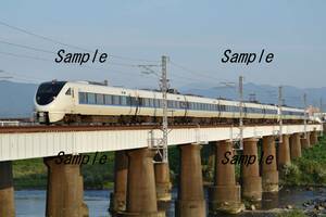 【鉄道写真】JR西日本 京都支所683系 W32編成　特急サンダーバード　＠森田～福井　L版　(商品番号217)