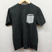 C682 Quiksilver クイックシルバー Tシャツ 半袖 カットソー 胸ポケット ブロックチェック ロゴ 刺繍 ブラック メンズ サイズ M_画像1