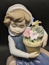 LLADRO/リヤドロ　フィギュリン ［春が来た］ 陶器人形　インテリア装飾品　_画像2