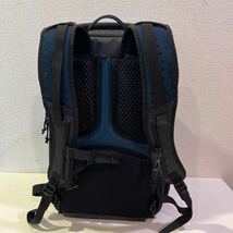 【美品 使用数回】 TENBA テンバカメラバッグ バックパック Axis32L ブラック リュック 120サイズ（241）_画像6