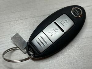 美品 日産 純正 スマートキー 2ボタン 刻印 007-AA0082 基盤 2EE-00053DA エクストレイル ノート E12 キューブ Z12 ジューク 等 キーレス