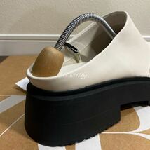 新品 ZARA PUレザー 厚底ブーツ 26.5cm 41 WHITE/BLACK メンズ ザラ ブーツ シューズ クロッグタイプ_画像4