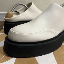 新品 ZARA PUレザー 厚底ブーツ 26.5cm 41 WHITE/BLACK メンズ ザラ ブーツ シューズ クロッグタイプ_画像3