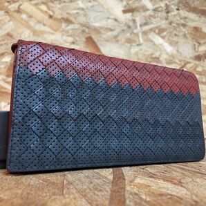 1円~美品 ボッテガヴェネタ イントレチャート ラウンドファスナー BOTTEGA VENETA 長財布 男女 小銭入れ 新型 ラムレザー■二つ折りの画像1