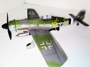 Art hand Auction Dragon 1/48 Luftwaffe Focke-Wulf Fw190D-12/R14 chasseur torpilleur bombardier peint produit fini, modèle en plastique, avion, Produit fini