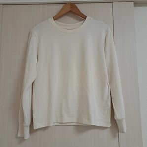 UNIQLO　白色　セーター　Mサイズ