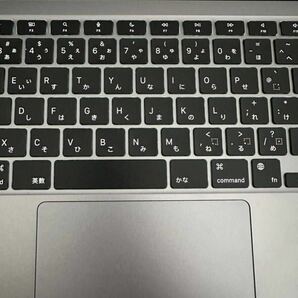 【美品】M1 MacBook Air 16GB 512GB スペースグレーの画像3