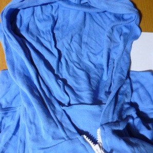 新品 ベネトン  パーカー  140   キッズ ＵＶウェア 長袖シャツ  接触冷感の画像5