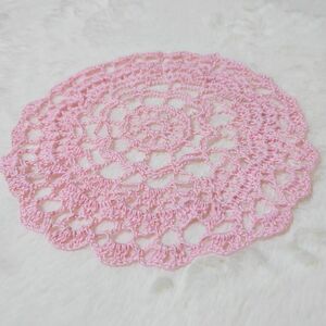 【手編み】 ドイリー ピンク 毛糸 ハンドメイド 敷物 マット 円形 かわいい