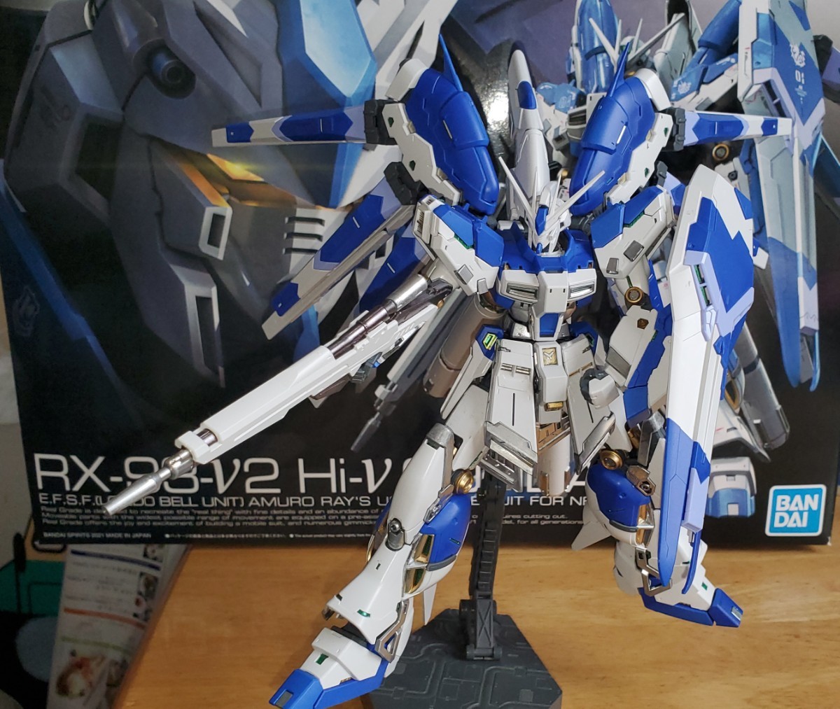 RG Hi-ν Gundam teilweise lackiertes Fertigprodukt, Charakter, gundam, Fertiges Produkt