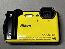 Nikon ニコン COOLPIX W300 イエロー 防水デジカメ（純正ソフトケース付き）_画像3