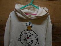 全国送料無料 MR.MEN LITTLE MISS サンリオ UT ユニクロ製 子供服キッズ女の子プルオーバースウェットパーカー130_画像2