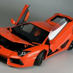 1/18 ランボルギーニ アヴェンタドール LP700-4 メタリックオレンジ オートアート AUTOart Lamborghini Aventador ミニカー74665の画像8