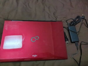 中古 富士通 FUJITSU LIFEBOOK AH40/J 電源コードで動作確認済み バッテリーは付属してますが充電不可のため使用できませんノートパソコン