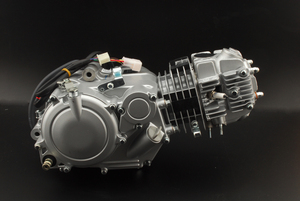 ZONGSHEN　GPX125ccコンプリートエンジン ホンダと同じ半波式 I05