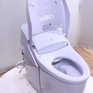 シャワートイレ付き 体型トイレ 便器 リモコン付き INAX LIXIL DT-CL114A/BB7 YBC-CL10S 2019年製 中古品 引き取り限定 値下げ■(F8937)の画像1