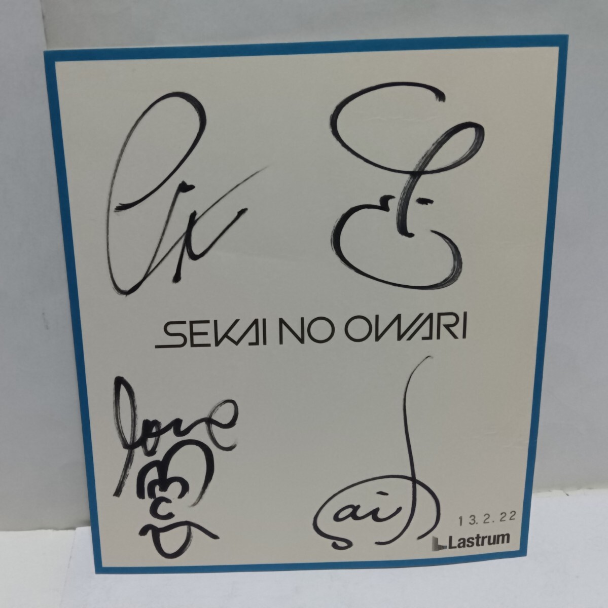 SEKAI NO OWARI papel de color autografiado ★ Compañía discográfica oficial ★ Fukase Saori Nakajin DJ LOVE El fin del mundo, música, Recuerdo, Recuerdos, firmar