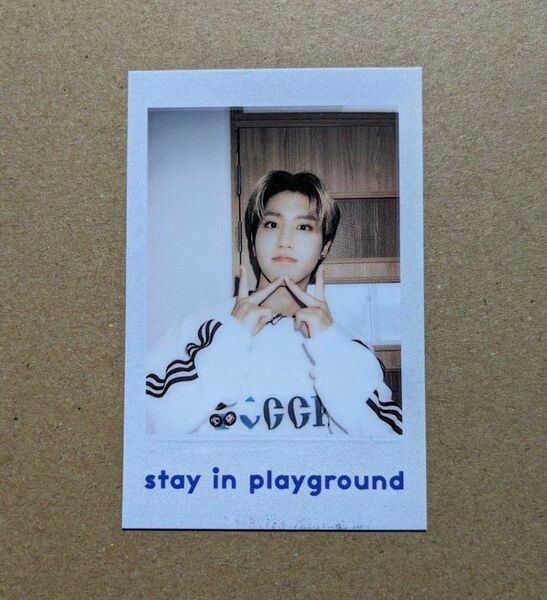 stray kids playground ポラロイド