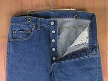 YP18337 Levi's リーバイス 501 ジーンズ デニムパンツ USA製 80年製 W35_画像3