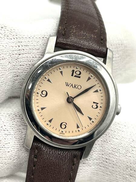 【電池切れ】銀座 WAKO　レディース　クォーツ腕時計　サーモンピンク文字盤　1F21-0L6A