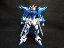 【塗装・完成品】HG 1/144 ガンダムSEEDFREEDOM　ライジングフリーダムガンダム_画像4