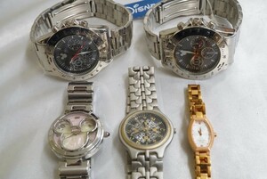 F107 ディズニー/Disney 腕時計 クォーツ アクセサリー メンズ レディース 大量 セット まとめて おまとめ まとめ売り 不動品
