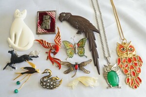 C487 海外製含む アニマル 鳥類 昆虫など ヴィンテージ ブローチ ネックレス ペンダント 12点セット アクセサリー 大量 まとめて おまとめ